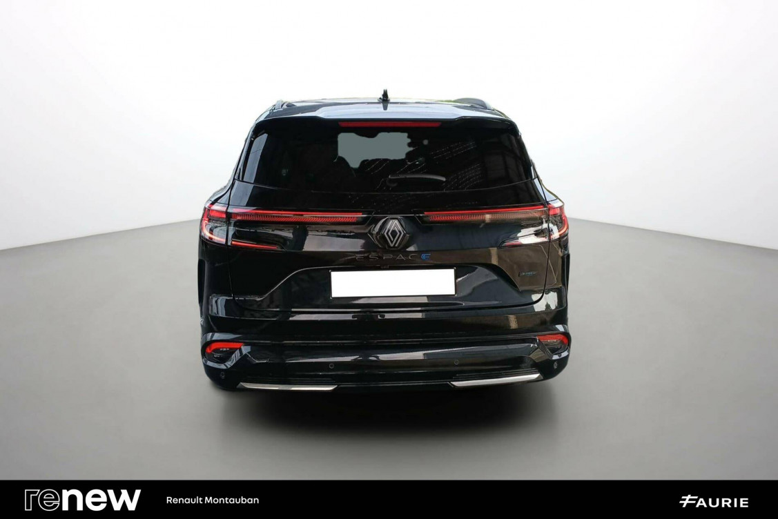 Acheter Renault Espace 6 Espace E-Tech full hybrid 200 GSR2 esprit Alpine 5p occasion dans les concessions du Groupe Faurie