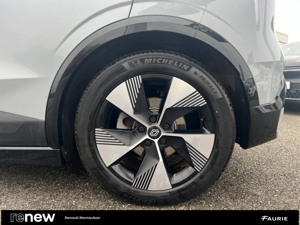 Acheter Renault Megane E-Tech Megane E-Tech EV60 220 ch super charge Equilibre 5p occasion dans les concessions du Groupe Faurie