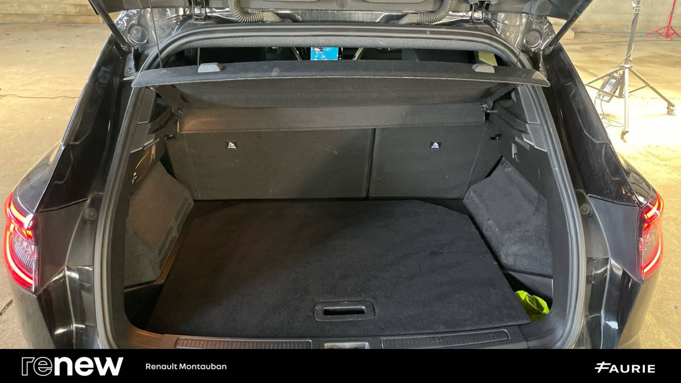 Acheter Renault Austral Austral E-Tech hybrid 200 Techno esprit Alpine 5p occasion dans les concessions du Groupe Faurie