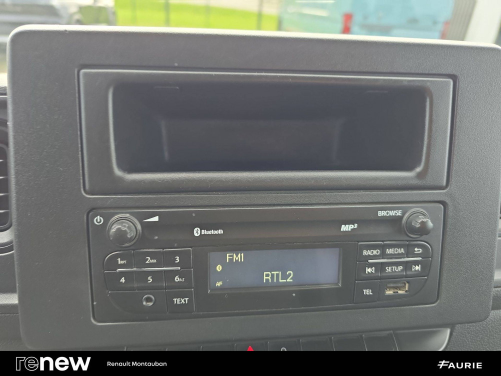 Acheter Renault Master 3 MASTER BS PROP RJ3500 L3+COFFRE DCI 130 CONFORT 2p occasion dans les concessions du Groupe Faurie