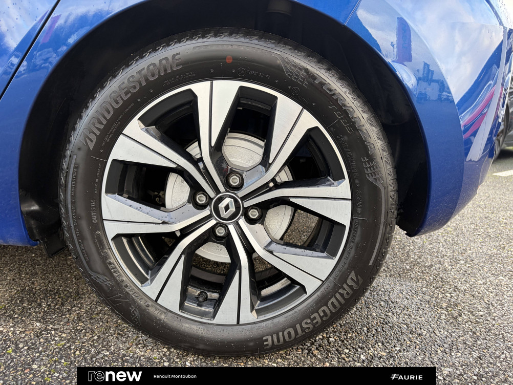 Acheter Renault Clio 5 Clio E-Tech full hybrid 145 Evolution 5p occasion dans les concessions du Groupe Faurie