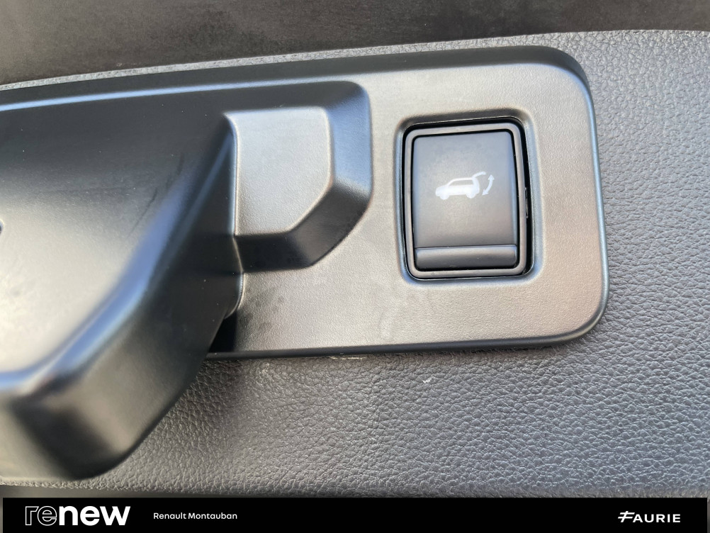 Acheter Renault Symbioz Symbioz E-Tech full hybrid 145 Iconic 5p occasion dans les concessions du Groupe Faurie