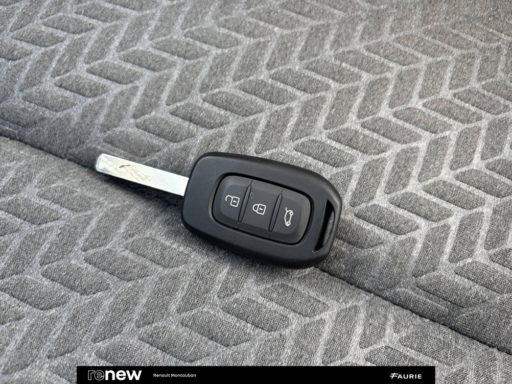 Acheter Renault Clio 5 Clio E-Tech full hybrid 145 Evolution 5p occasion dans les concessions du Groupe Faurie