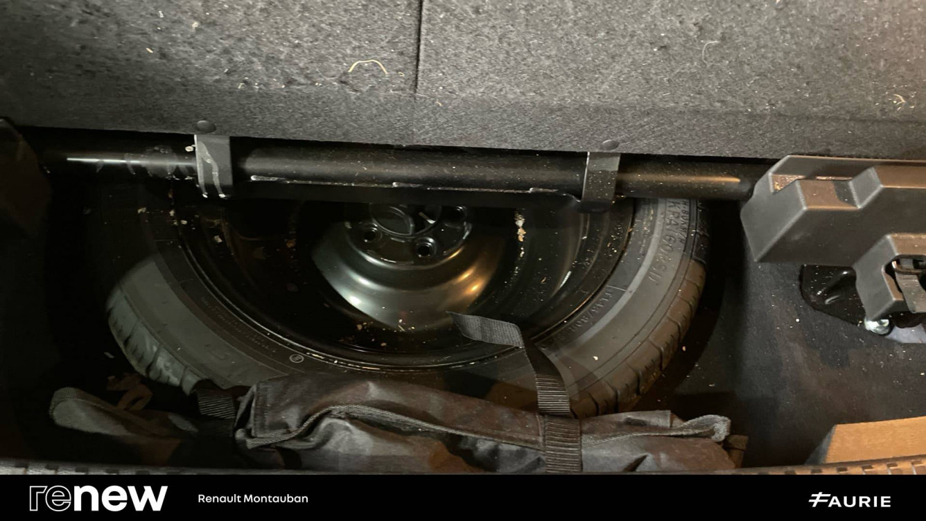 Acheter Renault Espace 6 Espace E-Tech hybrid 200 Iconic 5p occasion dans les concessions du Groupe Faurie