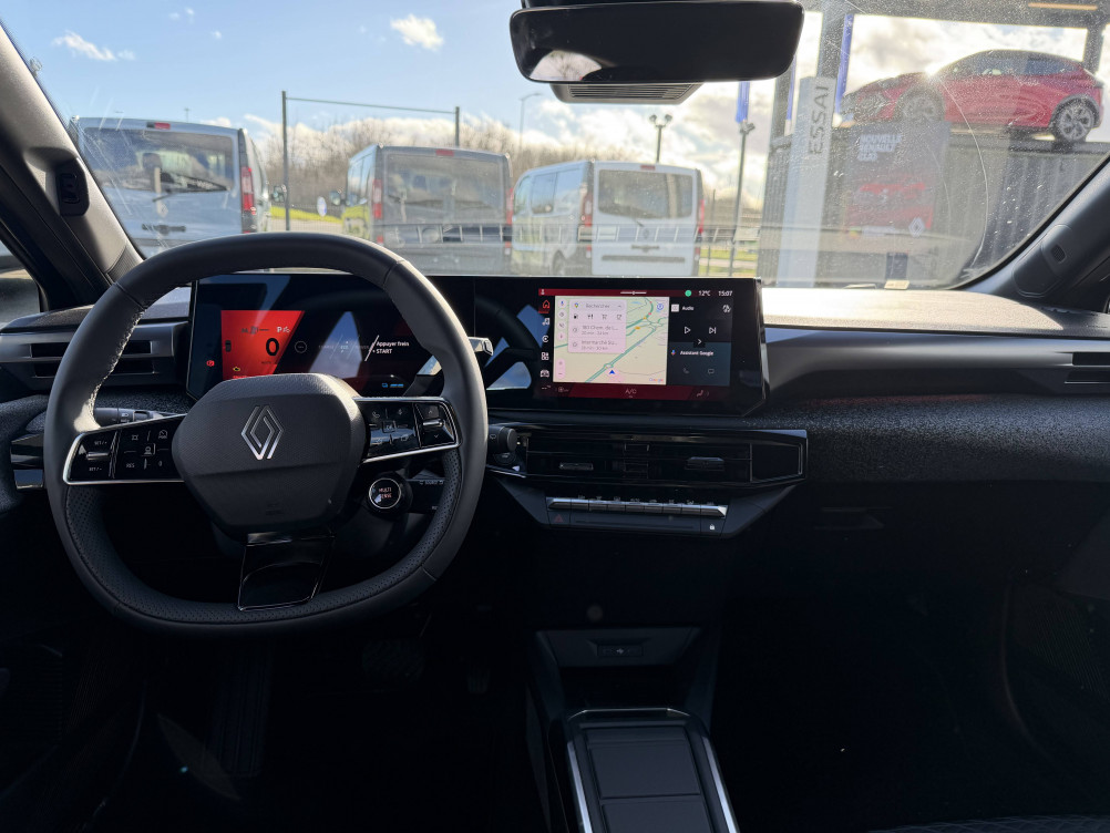 Acheter Renault Clio 6 Clio E-Tech full hybrid 160 ch Techno 5p neuf dans les concessions du Groupe Faurie