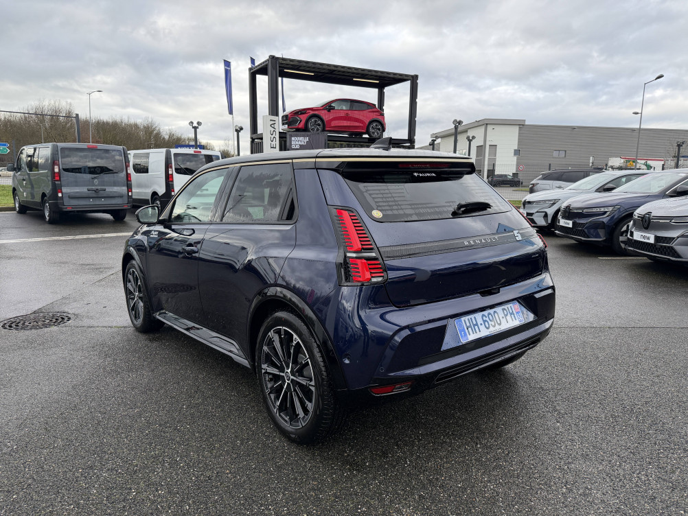 Acheter Renault Renault 5 Renault 5 E-Tech Electrique 150 ch autonomie confort Iconic cinq 5p neuf dans les concessions du Groupe Faurie