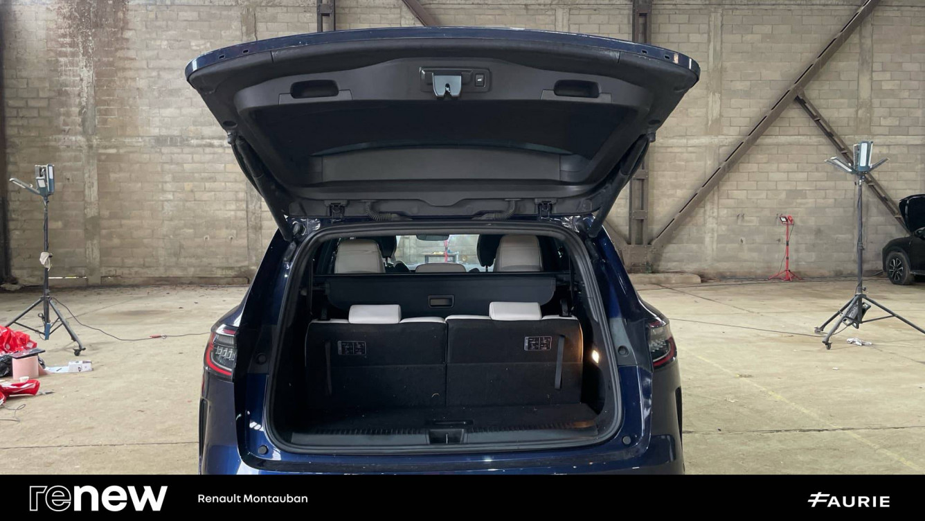 Acheter Renault Espace 6 Espace E-Tech hybrid 200 Iconic 5p occasion dans les concessions du Groupe Faurie