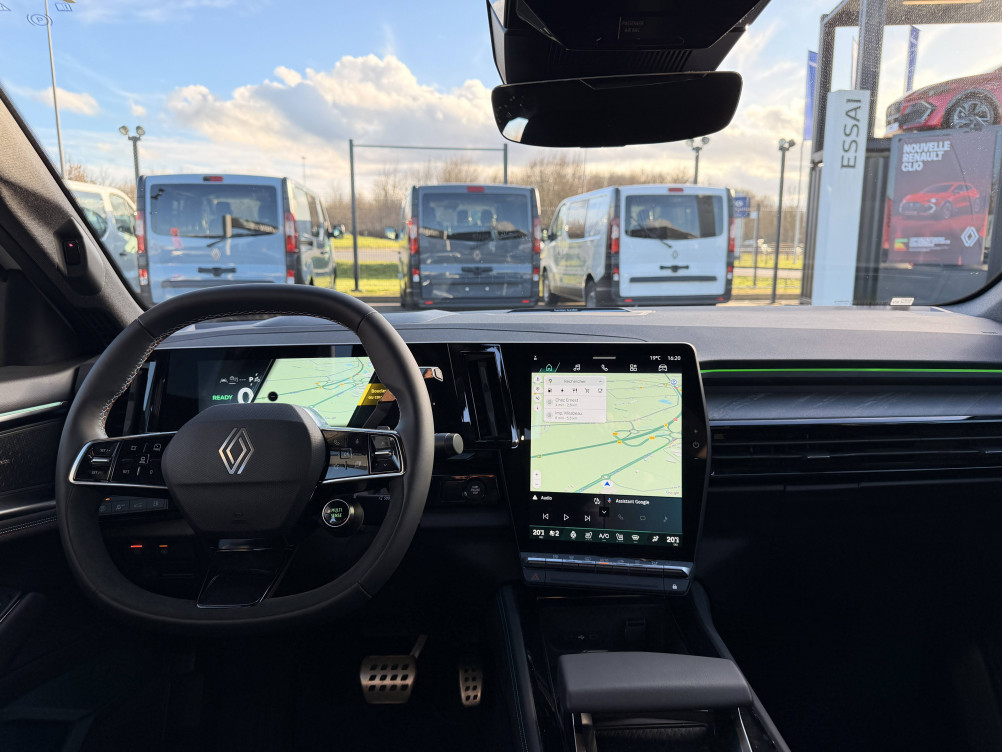 Acheter Renault Rafale Rafale hyper hybrid E-Tech 300ch 4x4 atelier Alpine 5p neuf dans les concessions du Groupe Faurie