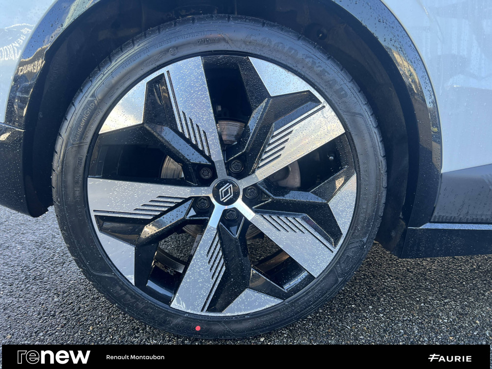 Acheter Renault Megane E-Tech Megane E-Tech EV60 220 ch super charge Techno 5p occasion dans les concessions du Groupe Faurie