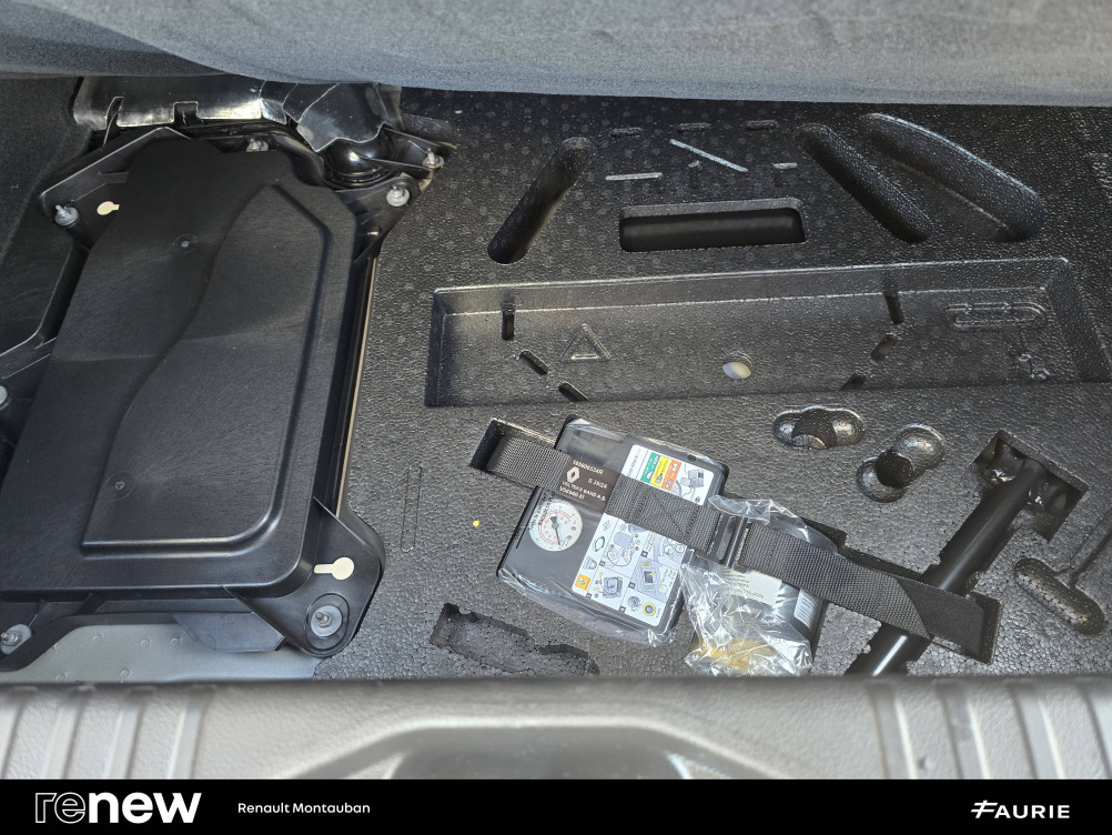 Acheter Renault Clio 5 Clio E-Tech full hybrid 145 ch GSR2 Esprit Alpine 5p occasion dans les concessions du Groupe Faurie