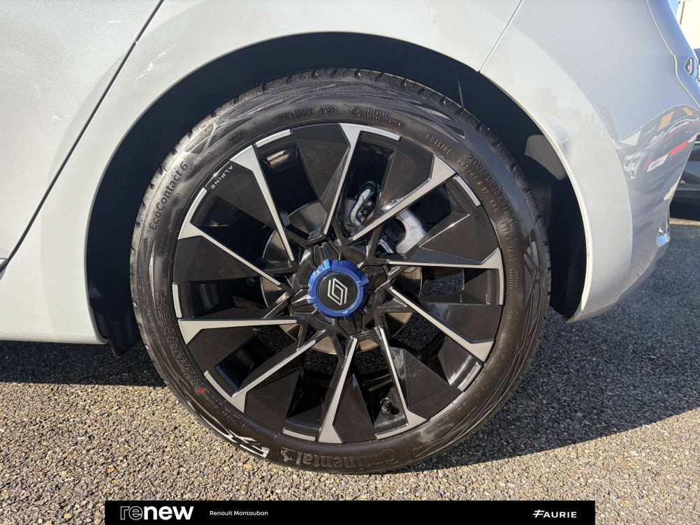 Acheter Renault Clio 5 Clio E-Tech full hybrid 145 Esprit Alpine 5p occasion dans les concessions du Groupe Faurie