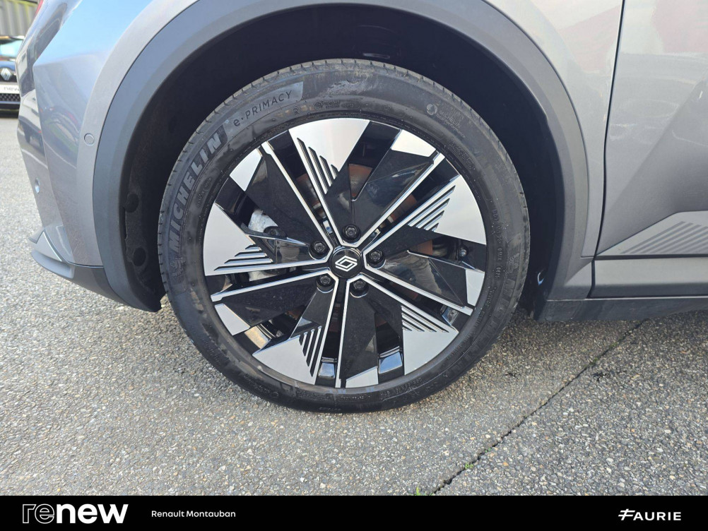 Acheter Renault Scenic 5 Scenic E-Tech electrique 220 ch grande autonomie Techno 5p occasion dans les concessions du Groupe Faurie