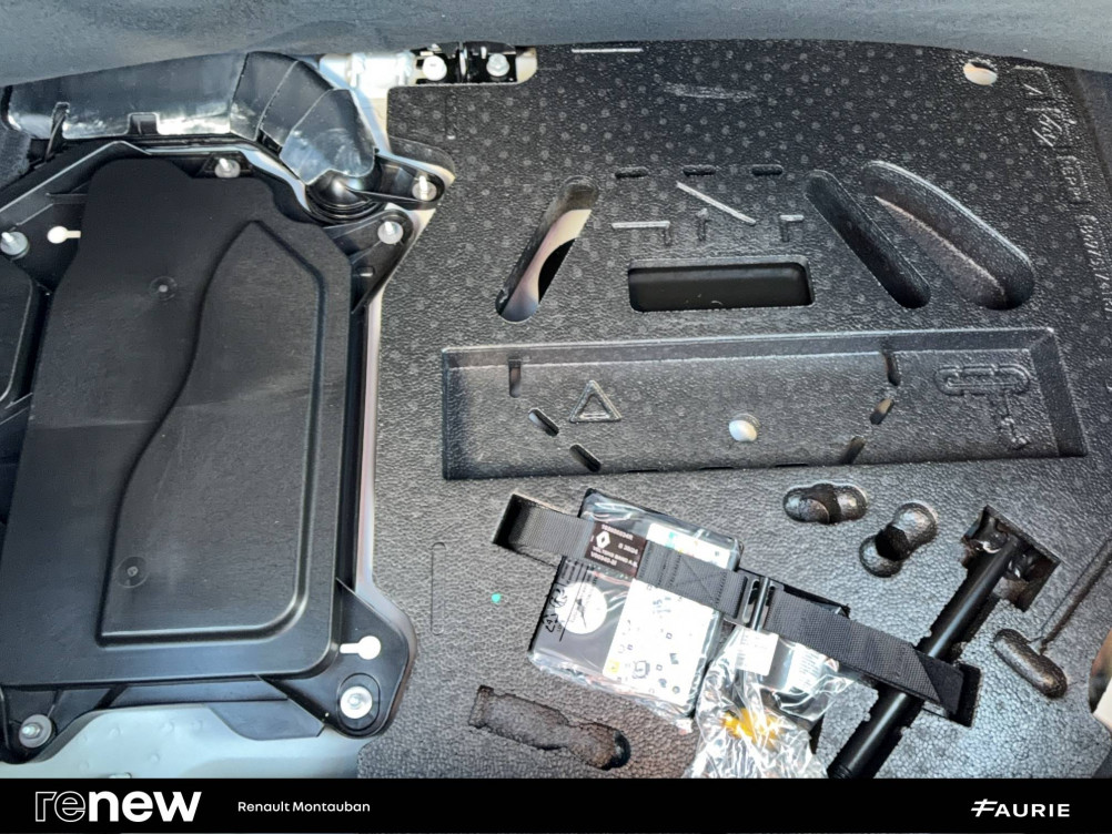 Acheter Renault Clio 5 Clio E-Tech full hybrid 145 ch GSR2 Esprit Alpine 5p occasion dans les concessions du Groupe Faurie