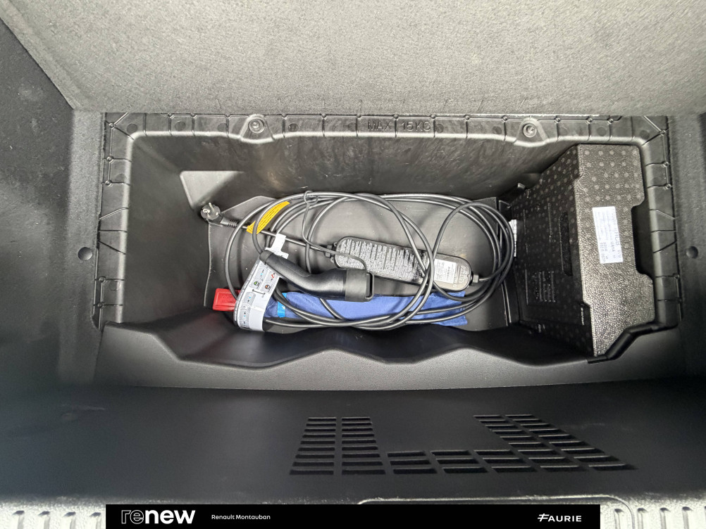 Acheter Renault Scenic 5 Scenic E-Tech electrique 220 ch grande autonomie Techno esprit Alpine 5p occasion dans les concessions du Groupe Faurie