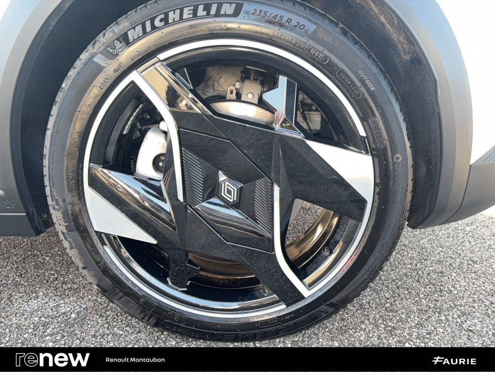 Acheter Renault Scenic 5 Scenic E-Tech electrique 220 ch grande autonomie Techno Iconic 5p occasion dans les concessions du Groupe Faurie