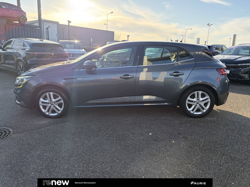Acheter Renault Megane 4 Mégane IV Berline Blue dCi 95 Business 5p occasion dans les concessions du Groupe Faurie