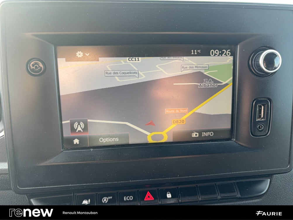 Acheter Renault Master 3 MASTER FGN TRAC F3500 L2H2 ENERGY DCI 180 GRAND CONFORT 4p occasion dans les concessions du Groupe Faurie