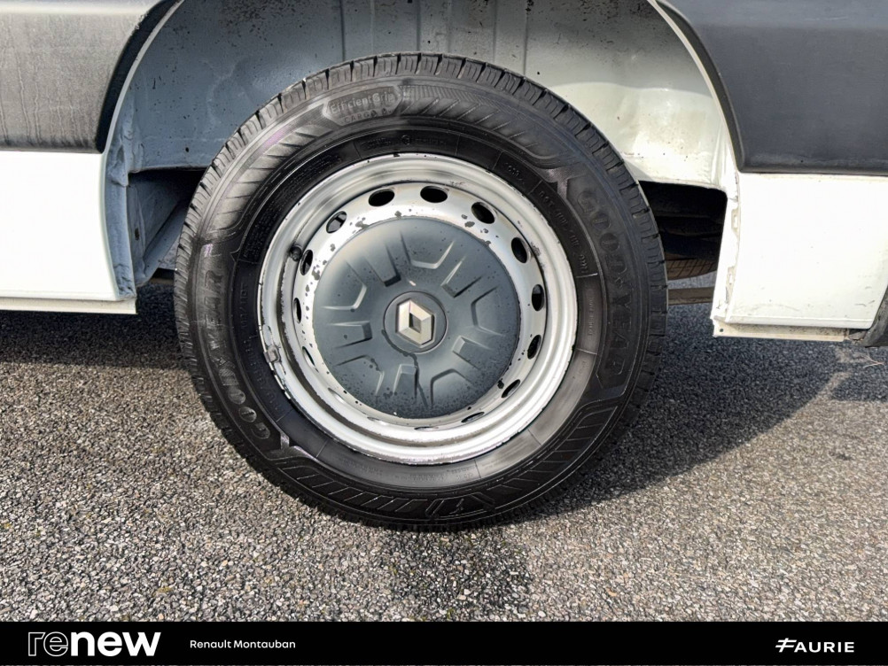 Acheter Renault Master 3 MASTER FGN TRAC F3500 L2H2 ENERGY DCI 180 GRAND CONFORT 4p occasion dans les concessions du Groupe Faurie