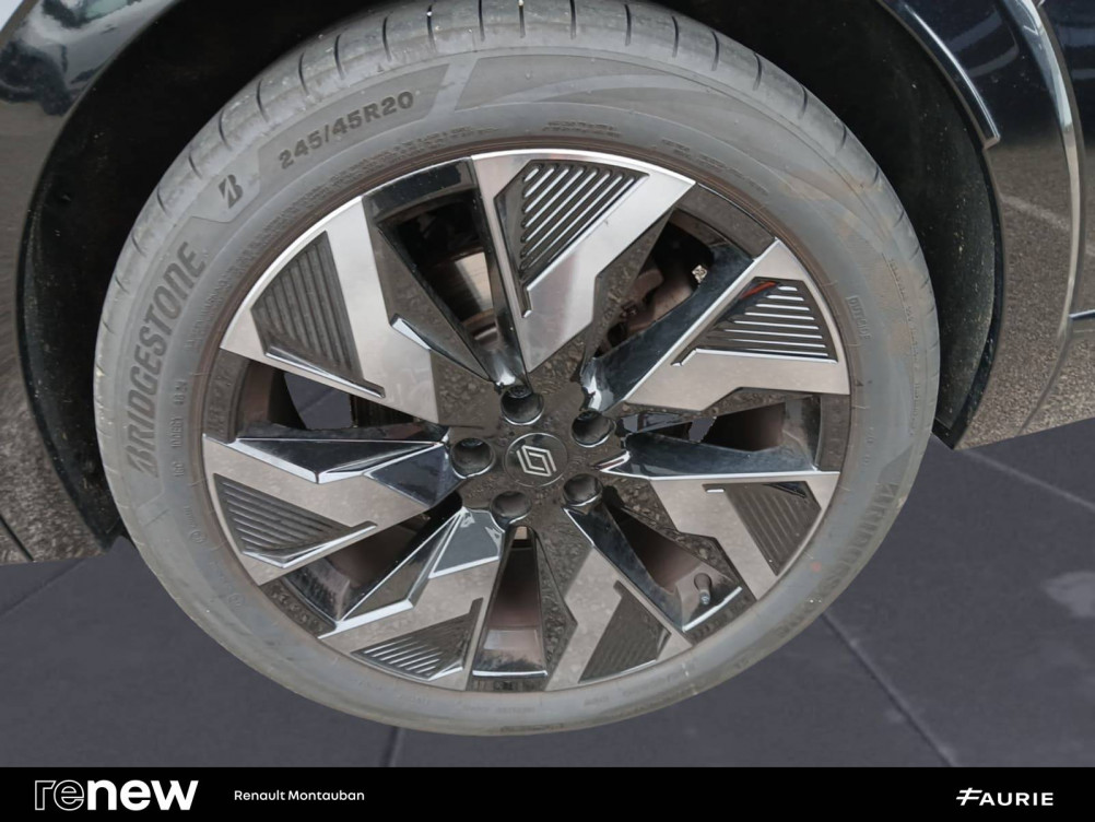 Acheter Renault Rafale Rafale E-Tech full hybrid 200 ch esprit Alpine 5p occasion dans les concessions du Groupe Faurie