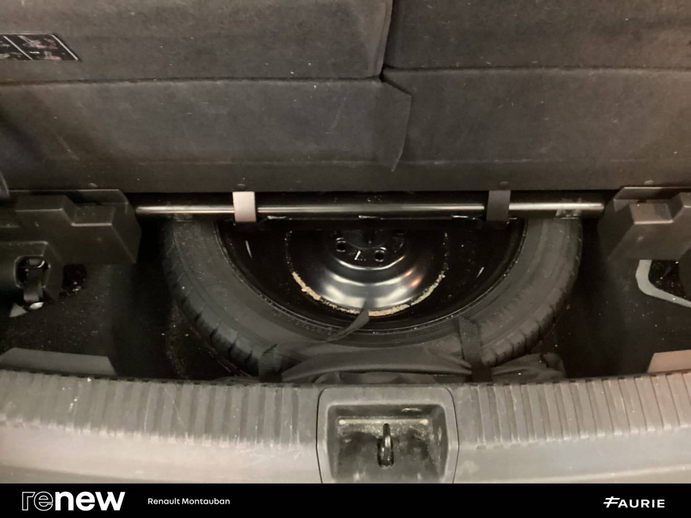 Acheter Renault Espace 6 Espace E-Tech full hybrid 200 GSR2 Techno 5p occasion dans les concessions du Groupe Faurie