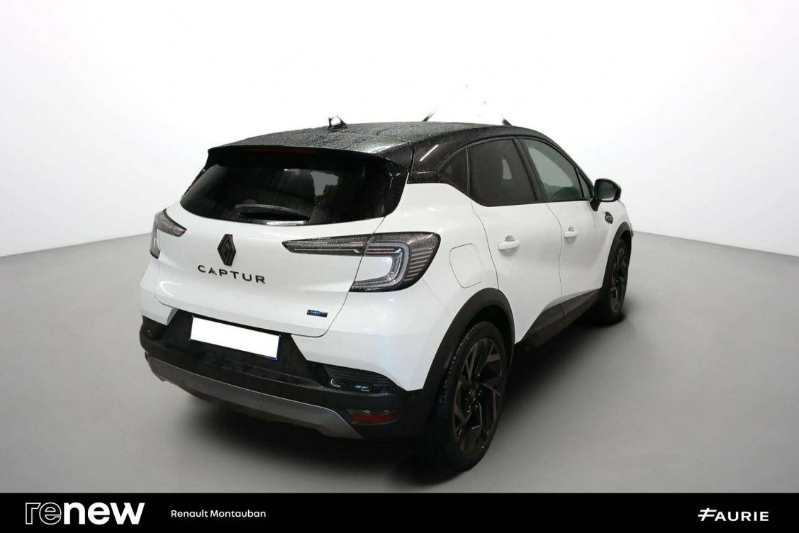 Acheter Renault Captur 2 Captur E-Tech full hybrid 145 ch esprit Alpine 5p occasion dans les concessions du Groupe Faurie