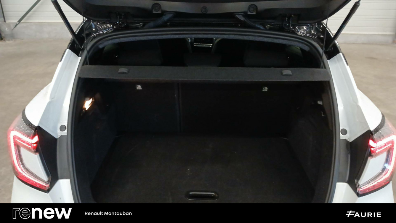 Acheter Renault Captur 2 Captur E-Tech full hybrid 145 ch esprit Alpine 5p occasion dans les concessions du Groupe Faurie