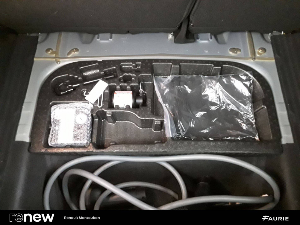 Acheter Renault Renault 5 Renault 5 E-Tech Electrique 150 ch autonomie confort Iconic cinq 5p occasion dans les concessions du Groupe Faurie