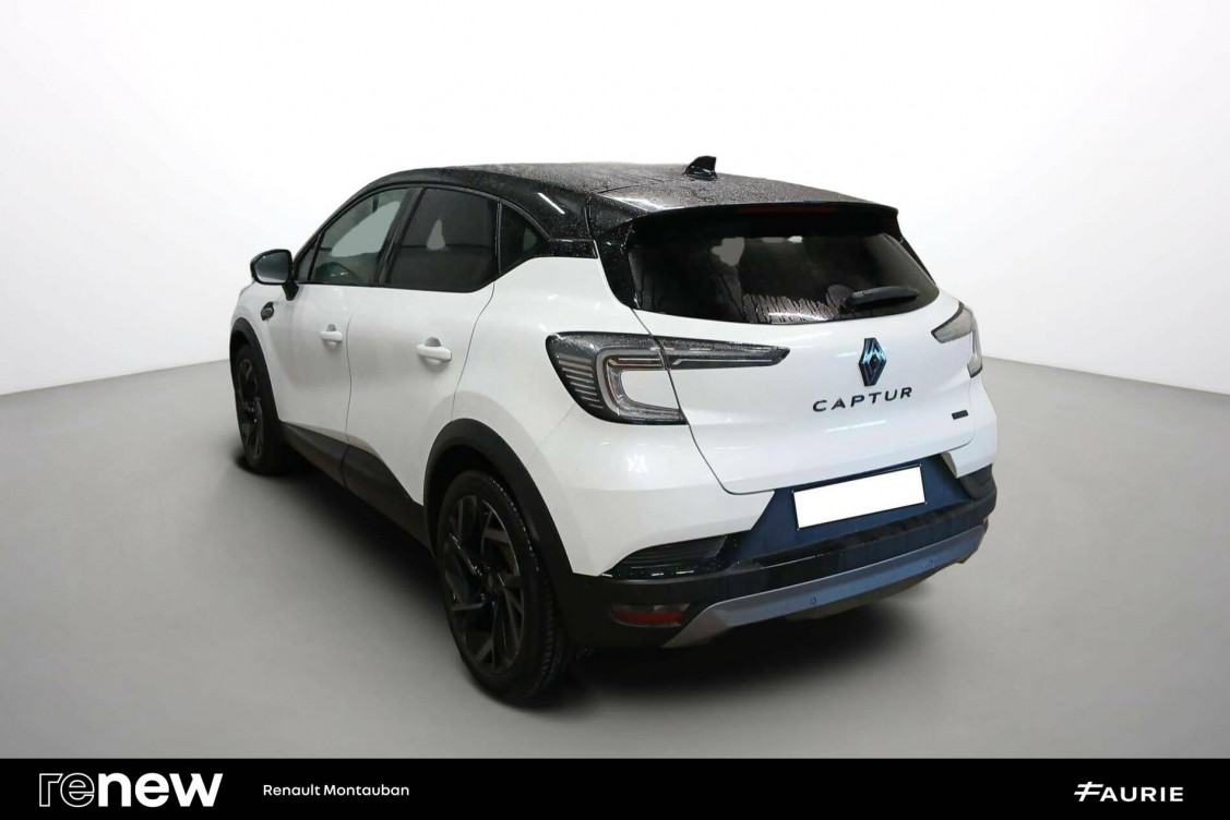 Acheter Renault Captur 2 Captur E-Tech full hybrid 145 ch esprit Alpine 5p occasion dans les concessions du Groupe Faurie
