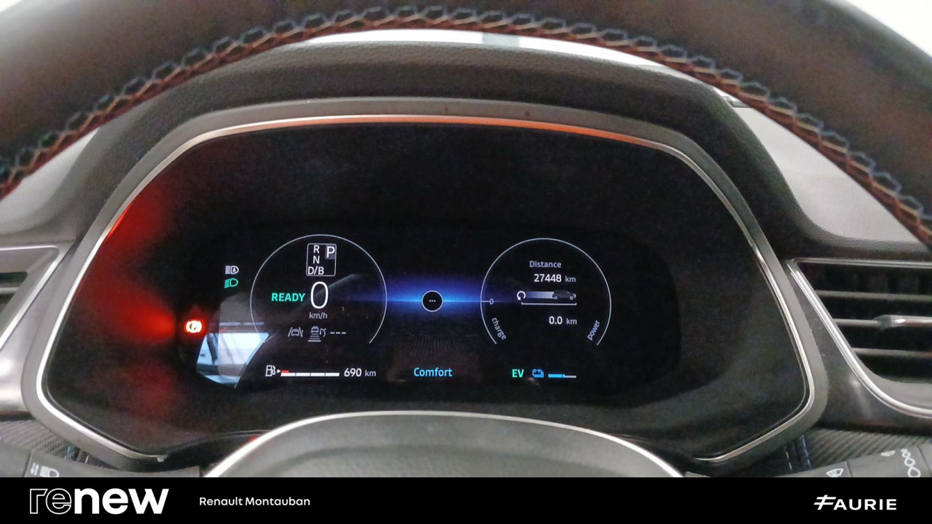 Acheter Renault Captur 2 Captur E-Tech full hybrid 145 ch esprit Alpine 5p occasion dans les concessions du Groupe Faurie