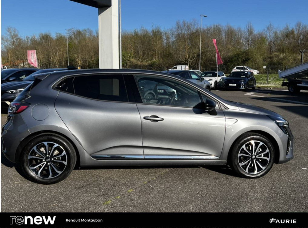 Acheter Renault Clio 5 Clio E-Tech full hybrid 145 ch GSR2 Techno 5p occasion dans les concessions du Groupe Faurie
