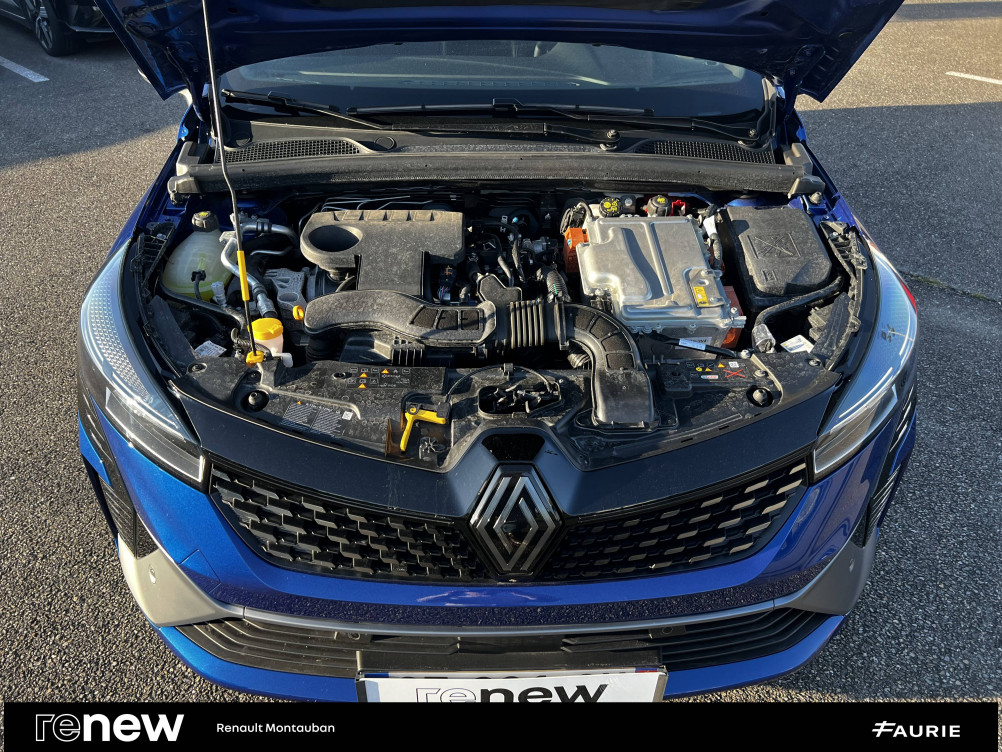 Acheter Renault Clio 5 Clio E-Tech full hybrid 145 Esprit Alpine 5p occasion dans les concessions du Groupe Faurie