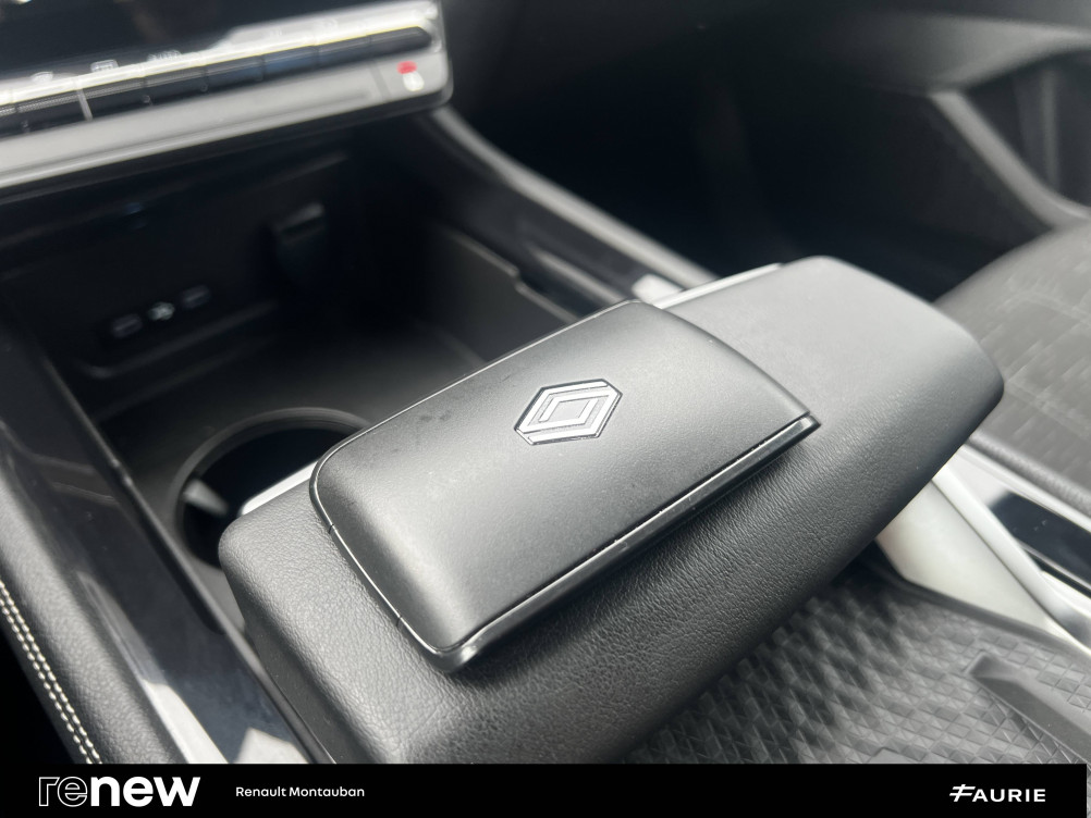 Acheter Renault Austral Austral E-Tech hybrid 200 Iconic 5p occasion dans les concessions du Groupe Faurie