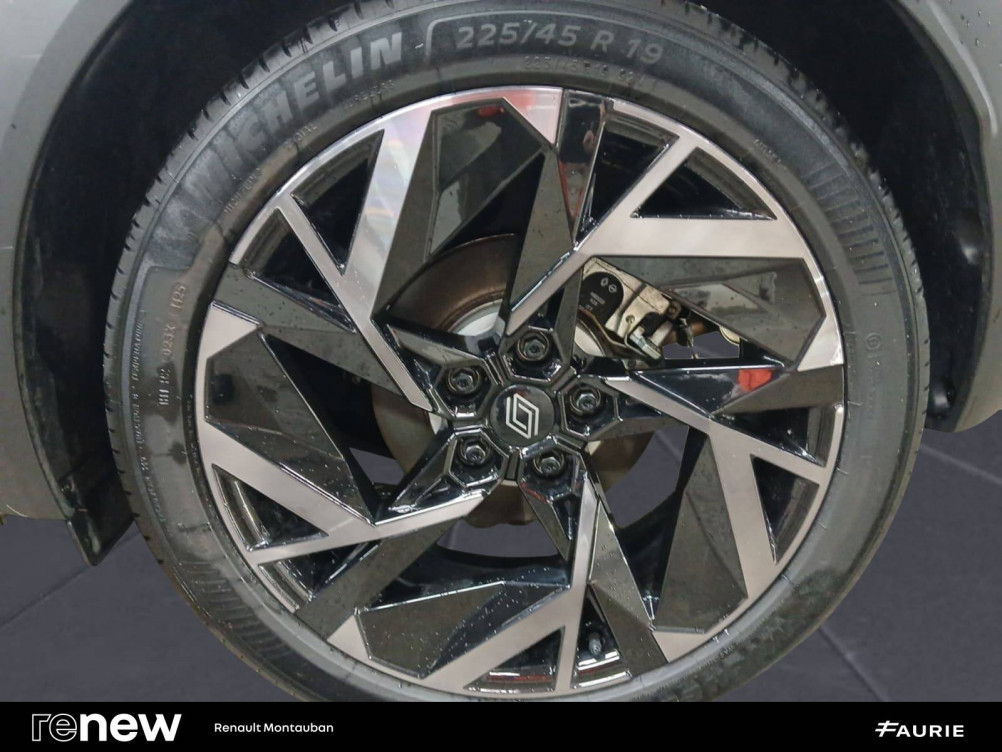 Acheter Renault Captur 2 Captur E-Tech full hybrid 145 ch esprit Alpine 5p occasion dans les concessions du Groupe Faurie