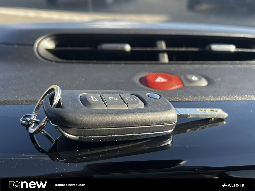 Acheter Renault Twingo 3 Twingo III SCe 65 SL Urban Night 5p occasion dans les concessions du Groupe Faurie