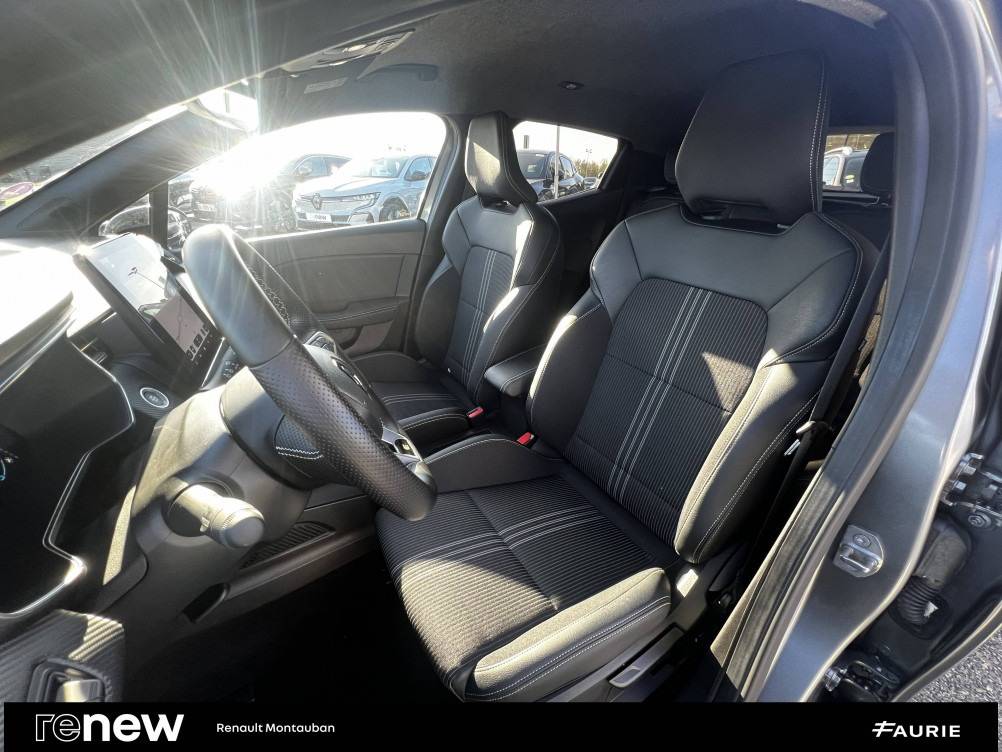Acheter Renault Clio 5 Clio E-Tech full hybrid 145 Engineered 5p occasion dans les concessions du Groupe Faurie