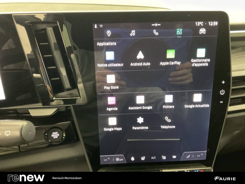 Acheter Renault Austral Austral E-Tech hybrid 200 Iconic 5p occasion dans les concessions du Groupe Faurie