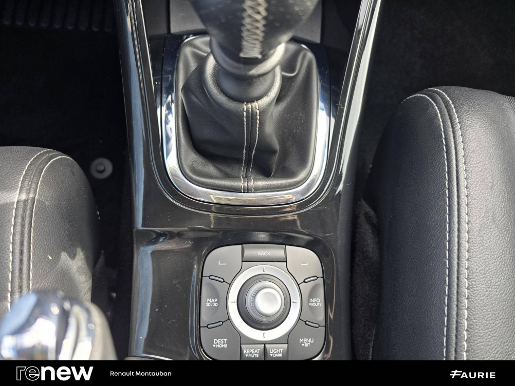 Acheter Renault Megane 3 Mégane Estate III 1.5 dCi 110 FAP Energy eco2 Bose 5p occasion dans les concessions du Groupe Faurie