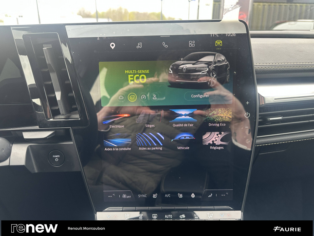 Acheter Renault Megane E-Tech Megane E-Tech EV60 220 ch super charge Iconic 5p occasion dans les concessions du Groupe Faurie