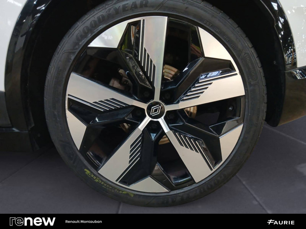 Acheter Renault Megane E-Tech Megane E-Tech EV60 220 ch super charge Techno 5p occasion dans les concessions du Groupe Faurie