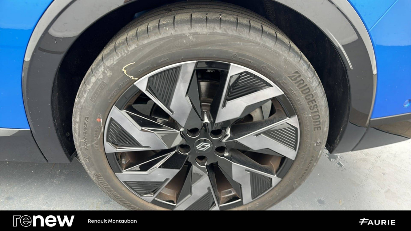 Acheter Renault Rafale Rafale E-Tech full hybrid 200 ch esprit Alpine 5p occasion dans les concessions du Groupe Faurie