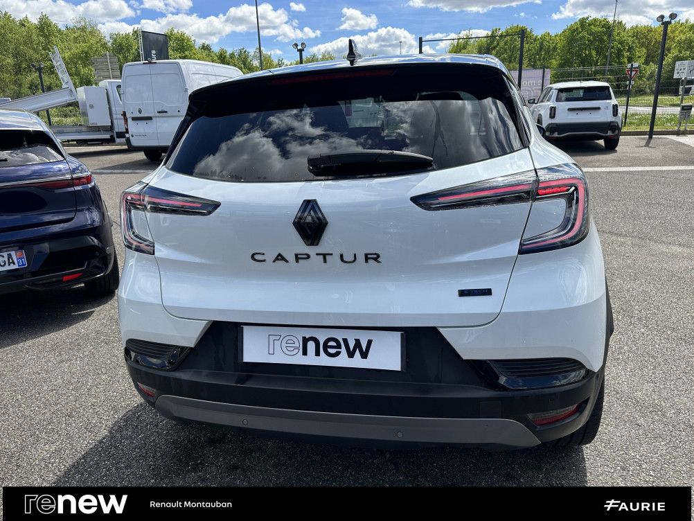 Acheter Renault Captur 2 Captur E-Tech full hybrid 145 ch esprit Alpine 5p occasion dans les concessions du Groupe Faurie
