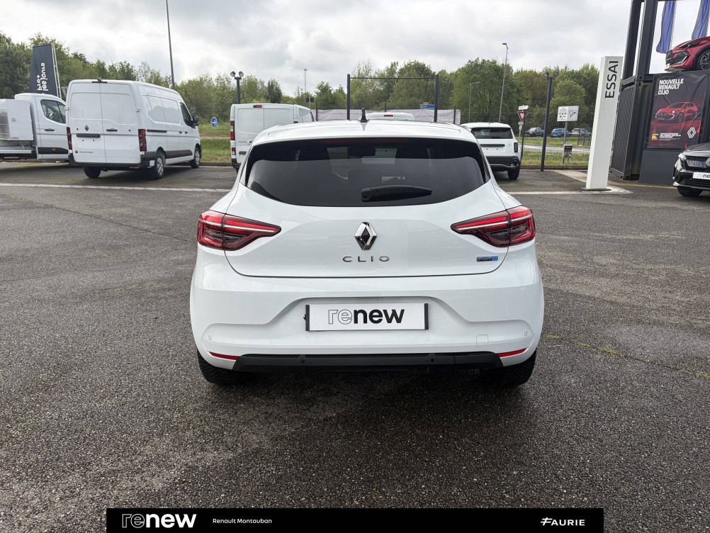 Acheter Renault Clio 5 Clio E-Tech hybride 145 Evolution 5p occasion dans les concessions du Groupe Faurie
