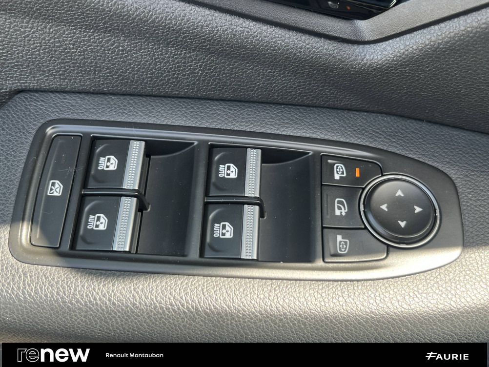 Acheter Renault Megane E-Tech Megane E-Tech EV40 130ch standard charge Equilibre 5p occasion dans les concessions du Groupe Faurie
