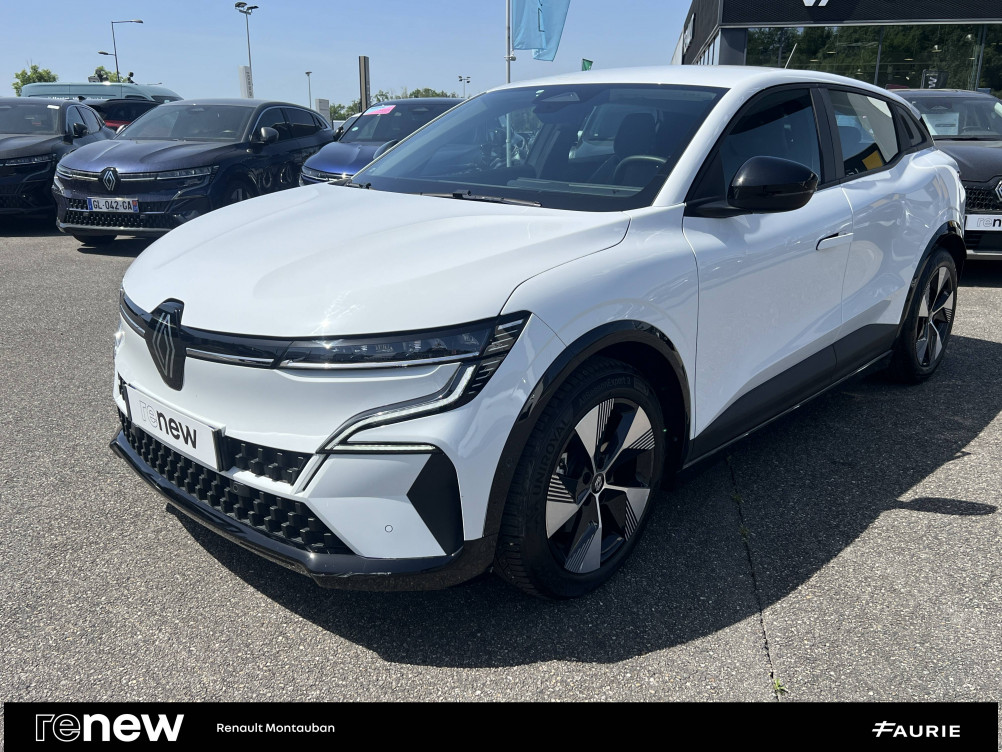 Acheter Renault Megane E-Tech Megane E-Tech EV40 130ch standard charge Equilibre 5p occasion dans les concessions du Groupe Faurie