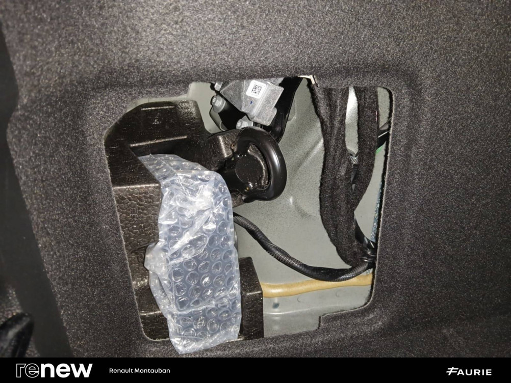 Acheter Renault Megane E-Tech Megane E-Tech EV60 220 ch optimum charge Iconic 5p occasion dans les concessions du Groupe Faurie