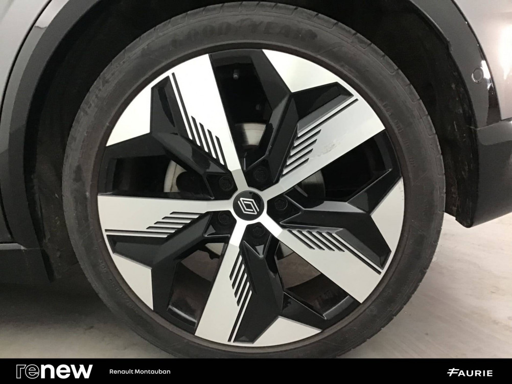 Acheter Renault Megane E-Tech Megane E-Tech EV60 220 ch optimum charge Techno 5p occasion dans les concessions du Groupe Faurie