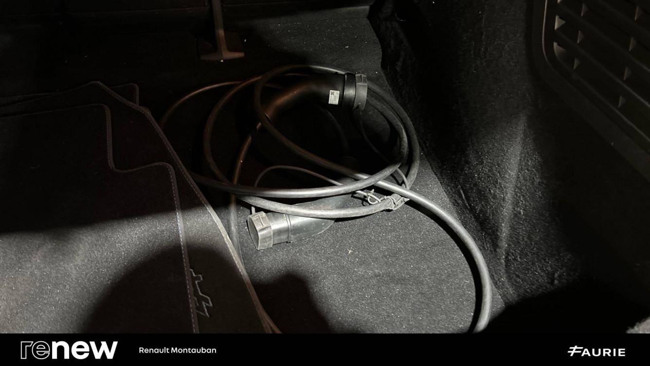 Acheter Renault Scenic 5 Scenic E-Tech électrique 220 ch grande autonomie Techno 5p occasion dans les concessions du Groupe Faurie