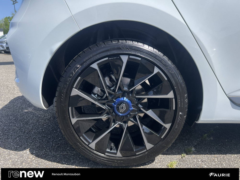 Acheter Renault Clio 5 Clio E-Tech full hybrid 145 Esprit Alpine 5p occasion dans les concessions du Groupe Faurie