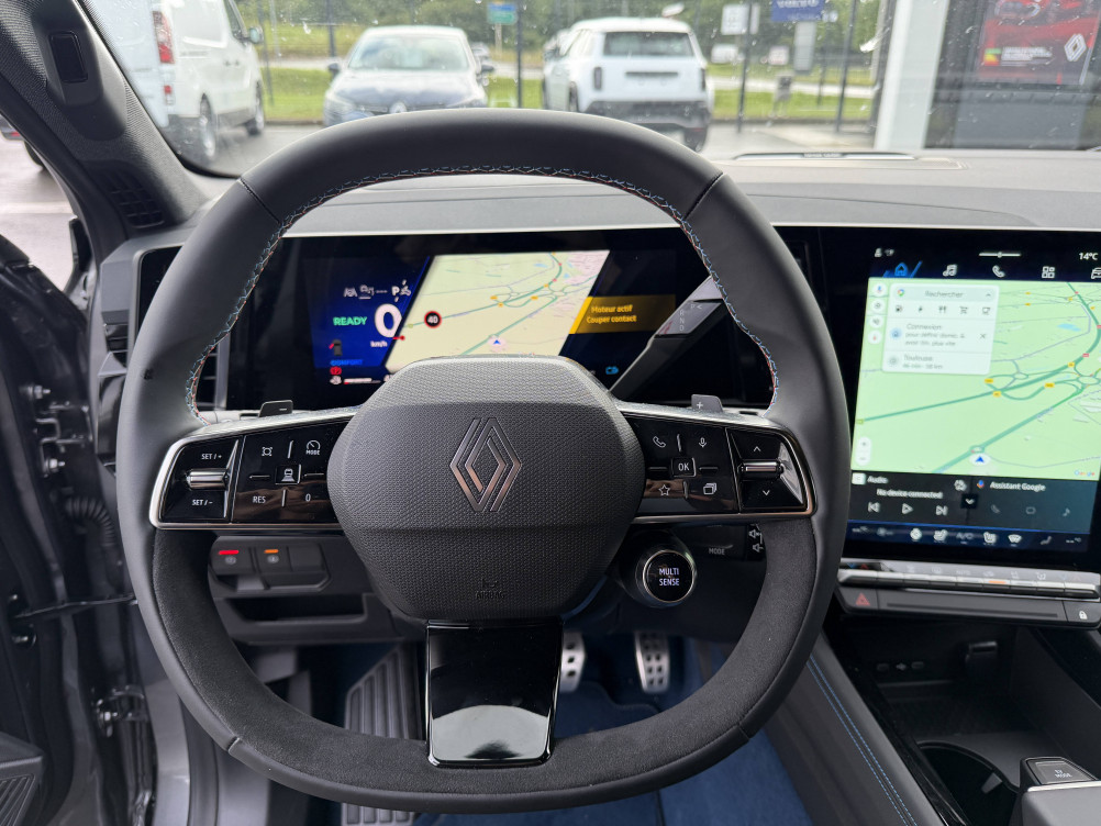 Acheter Renault Rafale Rafale hyper hybrid E-Tech 300 ch 4x4 atelier Alpine 5p neuf dans les concessions du Groupe Faurie