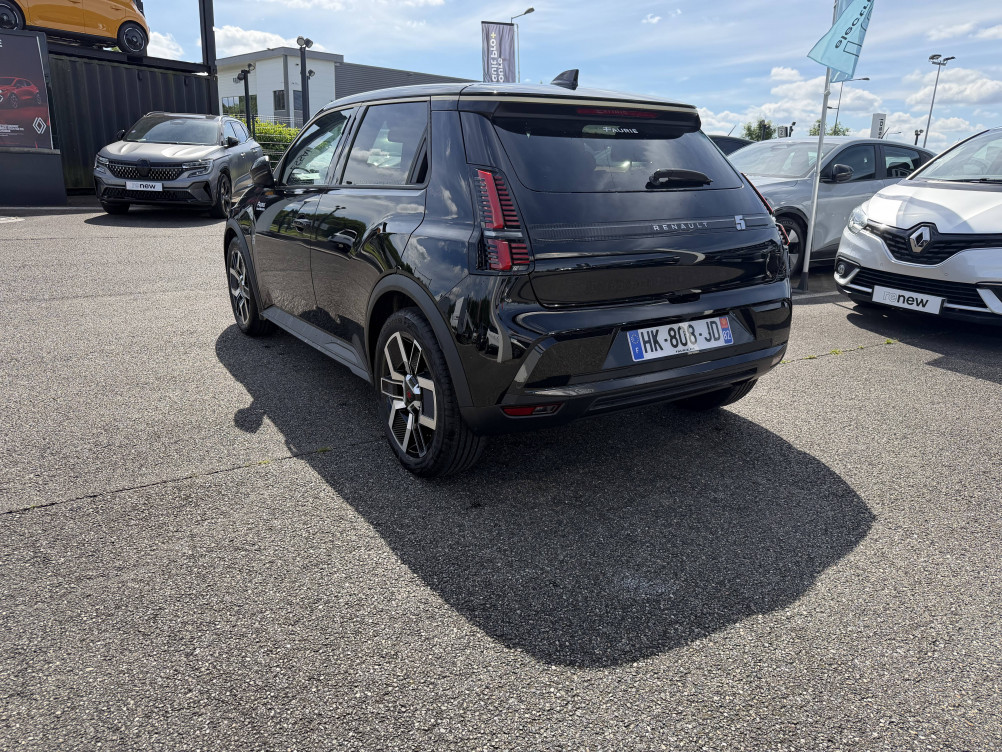 Acheter Renault Renault 5 Renault 5 E-Tech Electrique 120 ch autonomie urbaine Techno 5p neuf dans les concessions du Groupe Faurie